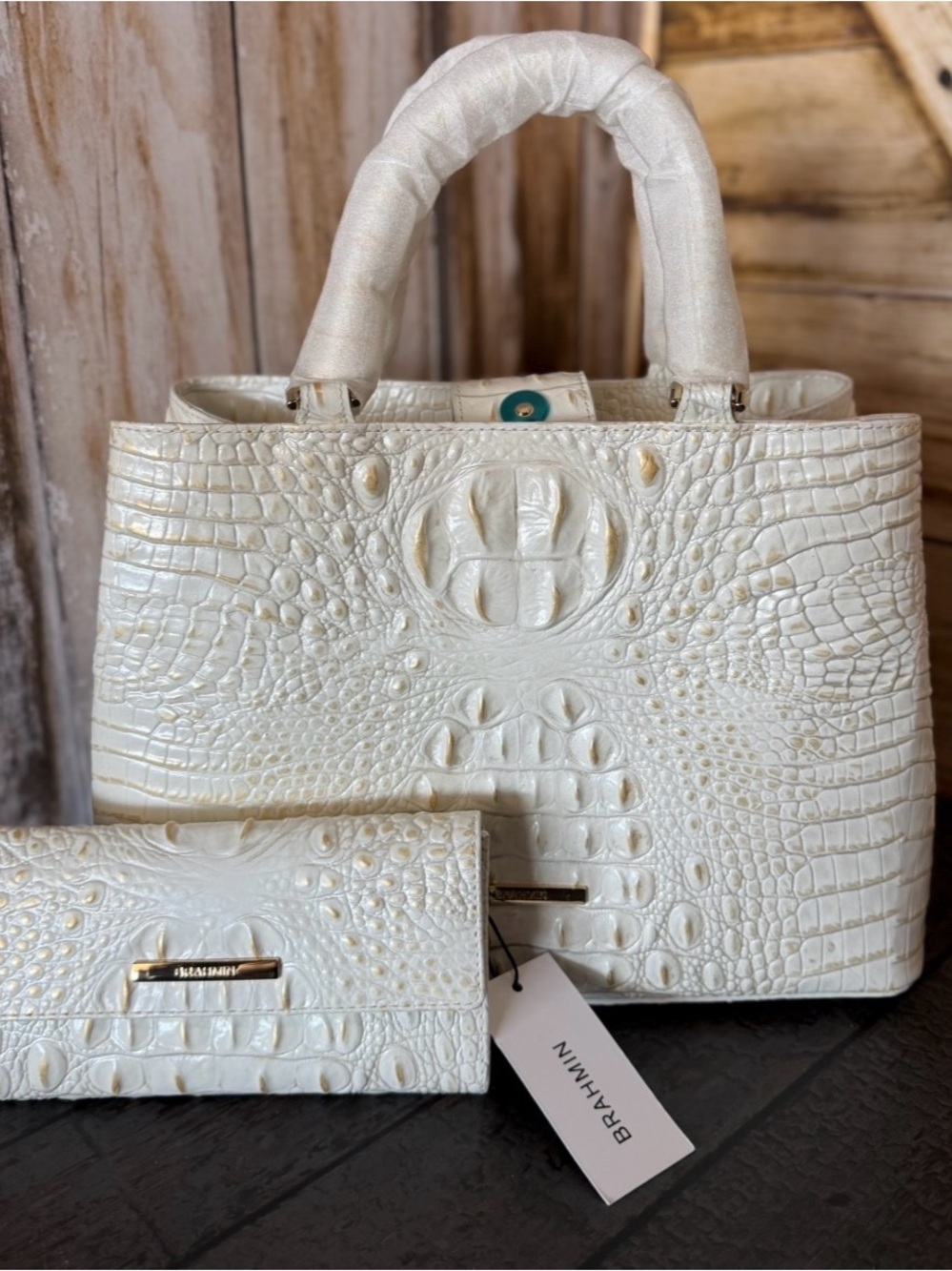 Firm BRAHMIN Small Denise Chantilly Melbourne Leather Tote & Cordelia wallet NWT - Picture 12 of 12